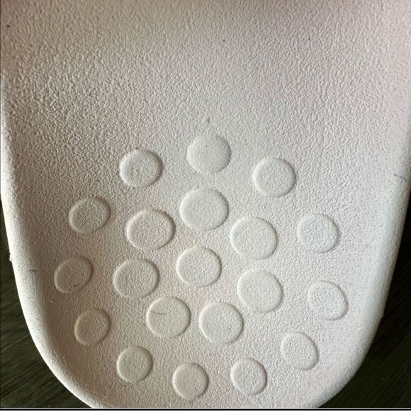 Vionic Women's Pink and Purple Tiffany Sandals - Picture 6 of 9